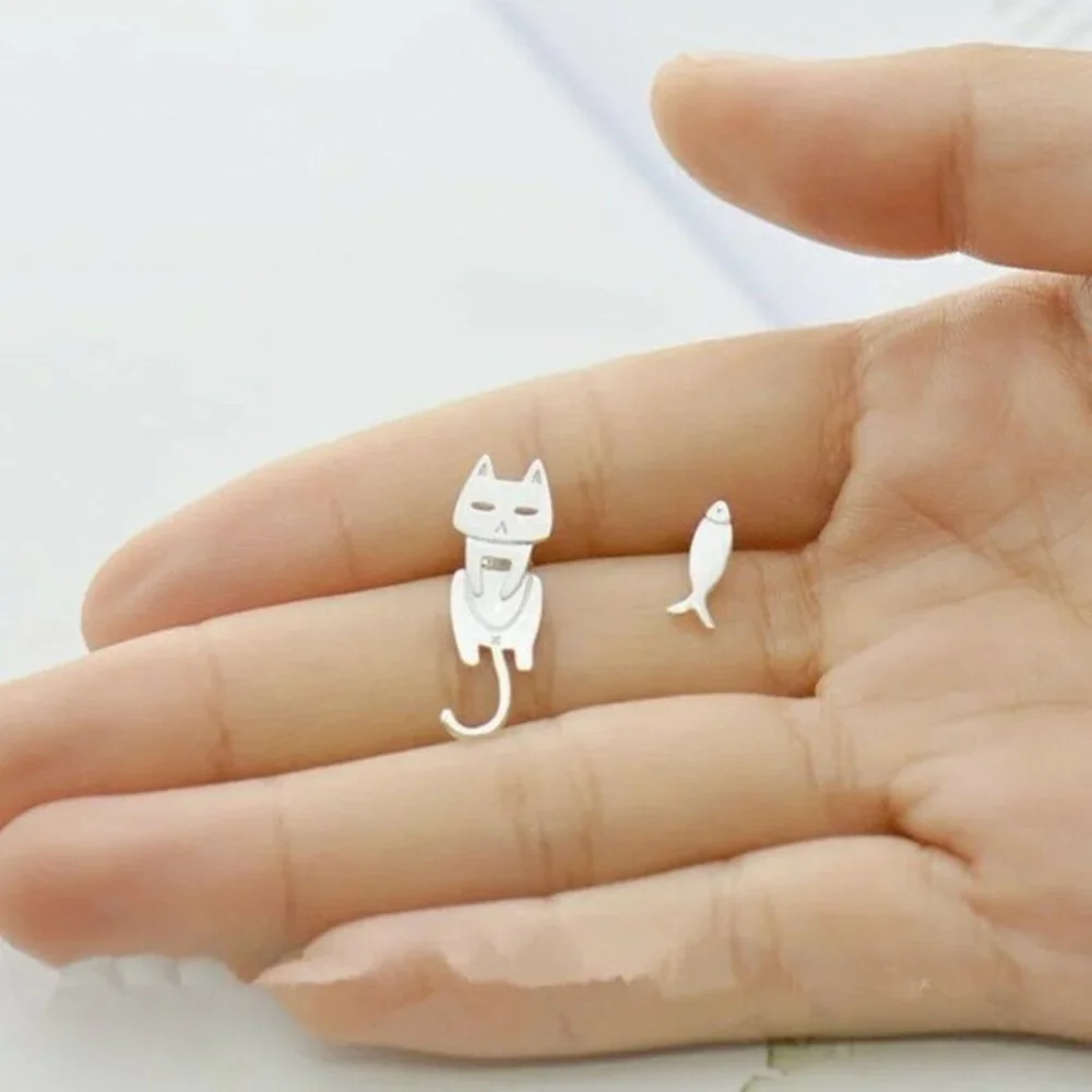 New 925 Silver Cat Fish Stud Earrings
